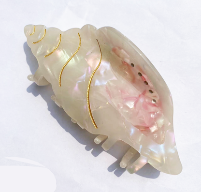 Conch claw