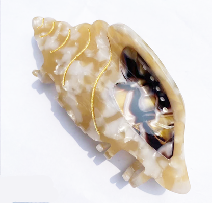 Conch claw